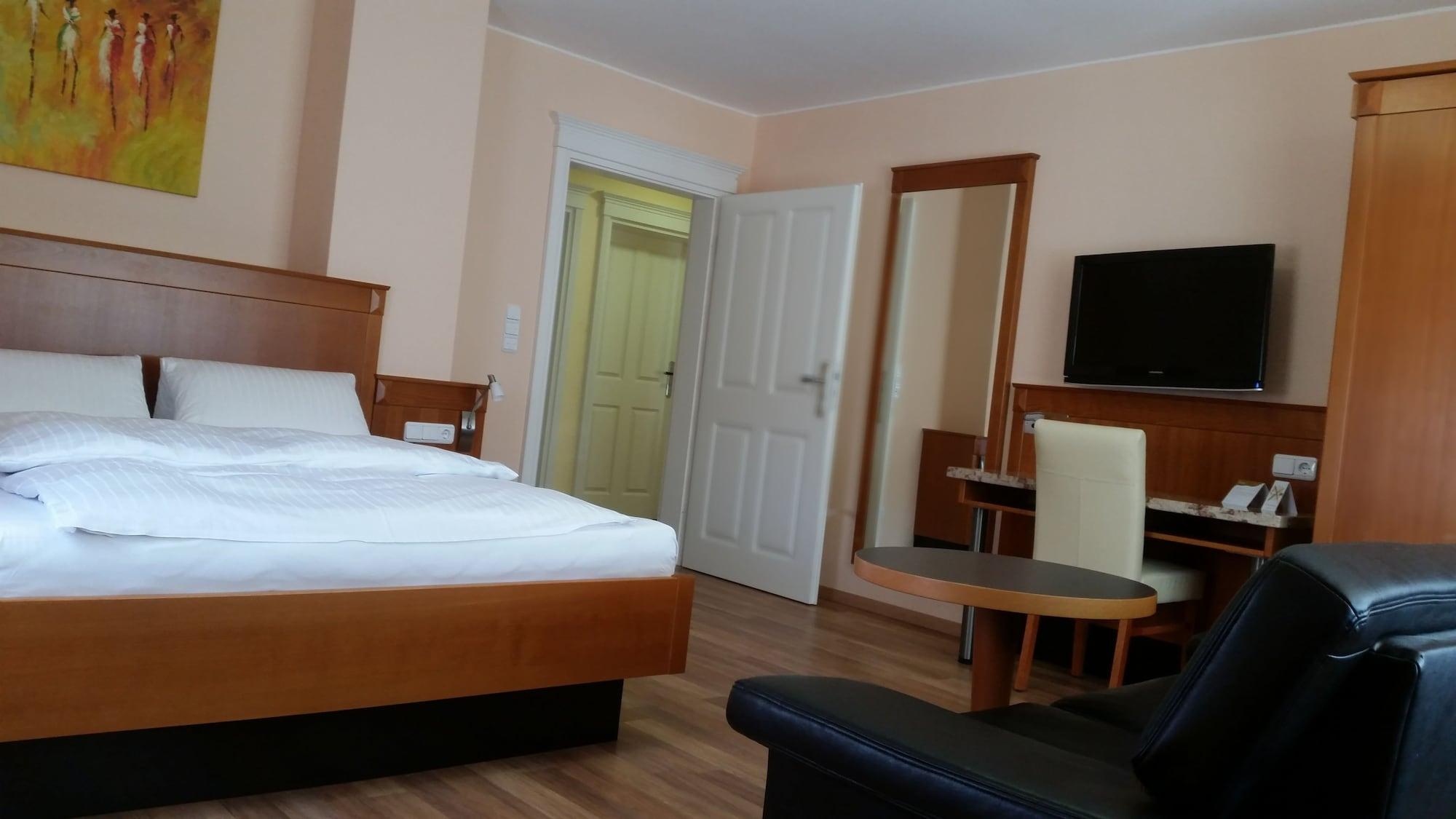 Apartment Hotel Kral - Business Hotel & Serviced Apartments Erlangen Zewnętrze zdjęcie